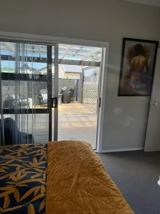 Ultimate Family Holiday - Pet Friendly! Papamoa Extérieur photo